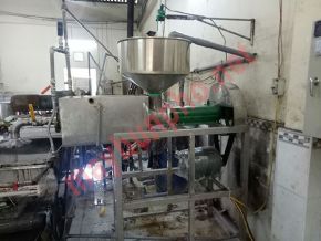 Máy làm bún phở 05